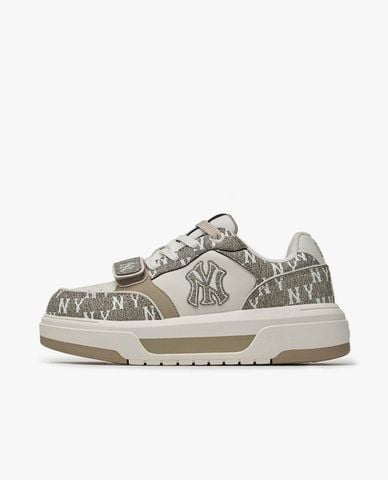  MLB - Giày sneakers unisex cổ thấp Chunky Liner Denim Monogram 