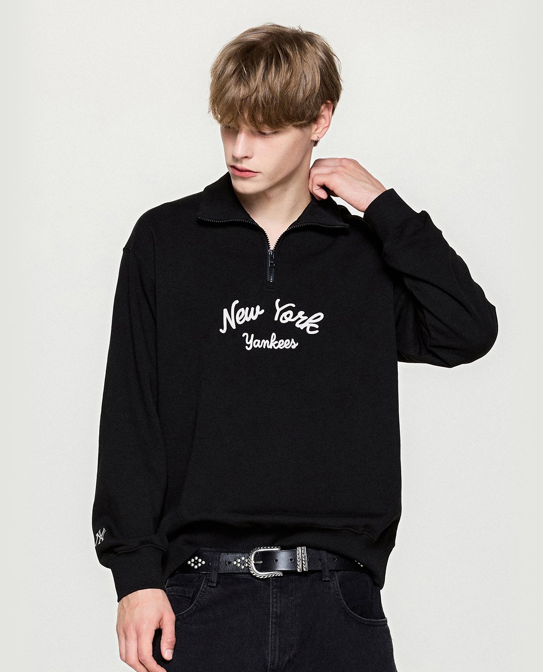 MLB - Áo sweatshirt unisex cổ bẻ tay dài Basic Lettering