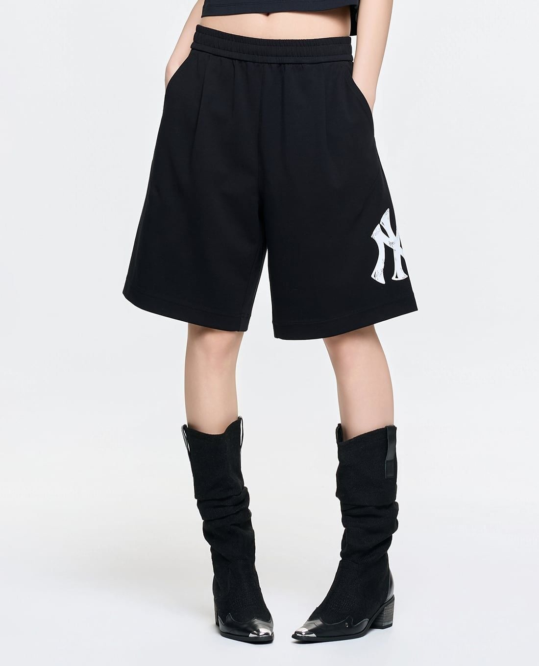 MLB - Quần short unisex ống rộng Basic Mega Logo