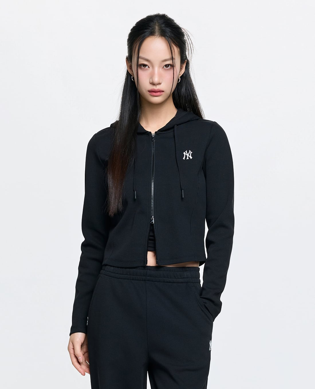 MLB - Áo khoác thể thao nữ phối mũ Varsity