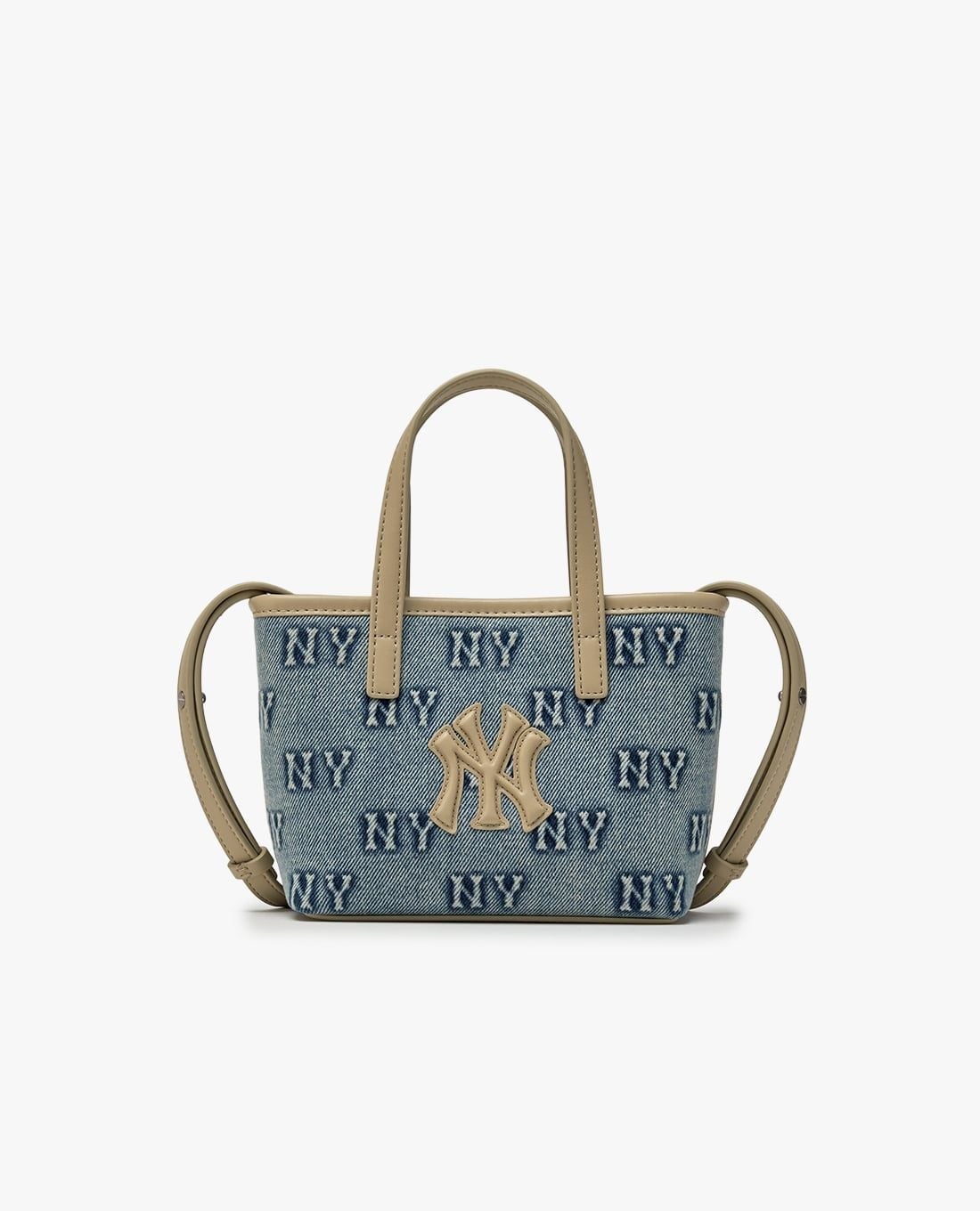 MLB - Túi đeo chéo nữ Classic Monogram Denim Embossed Mini