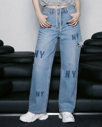  MLB - Quần jeans nữ ống rộng wash bạc thêu logo 