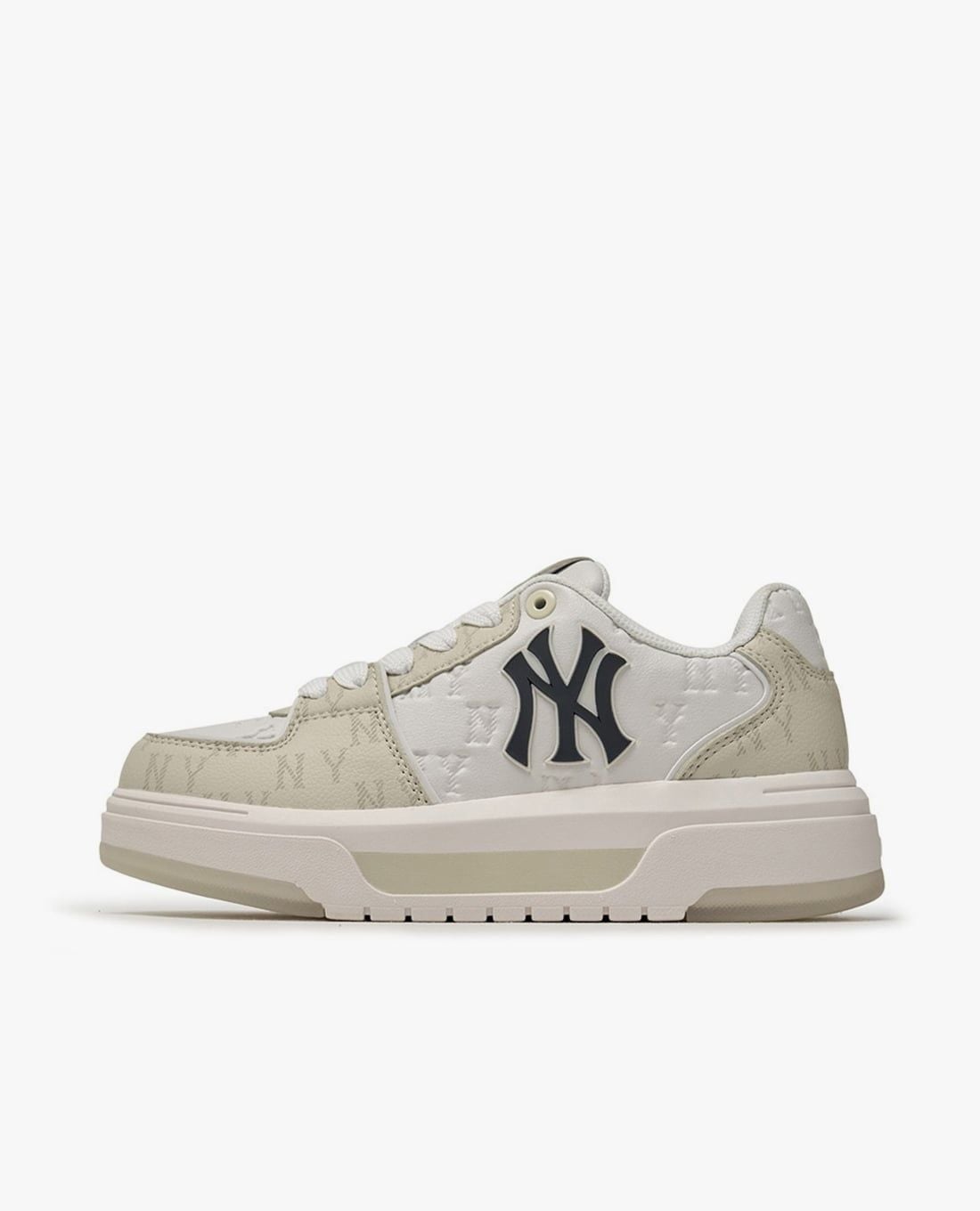 MLB - Giày sneakers unisex cổ thấp Chunky Liner Embo Monogram