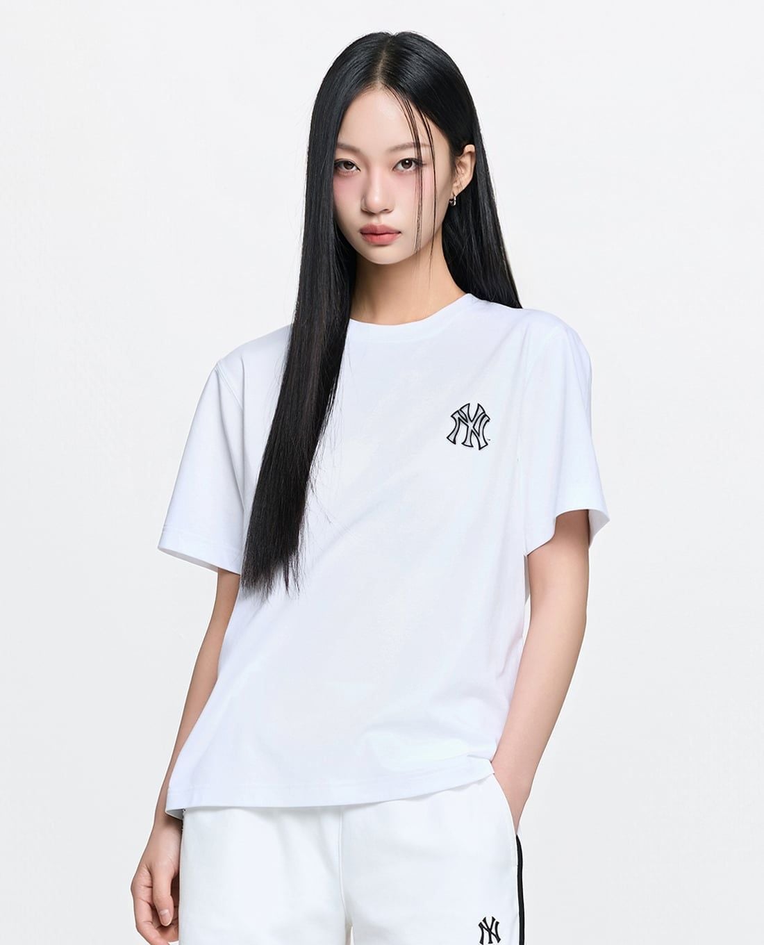 MLB - Áo thun unisex tay ngắn Basic Back Street Logo