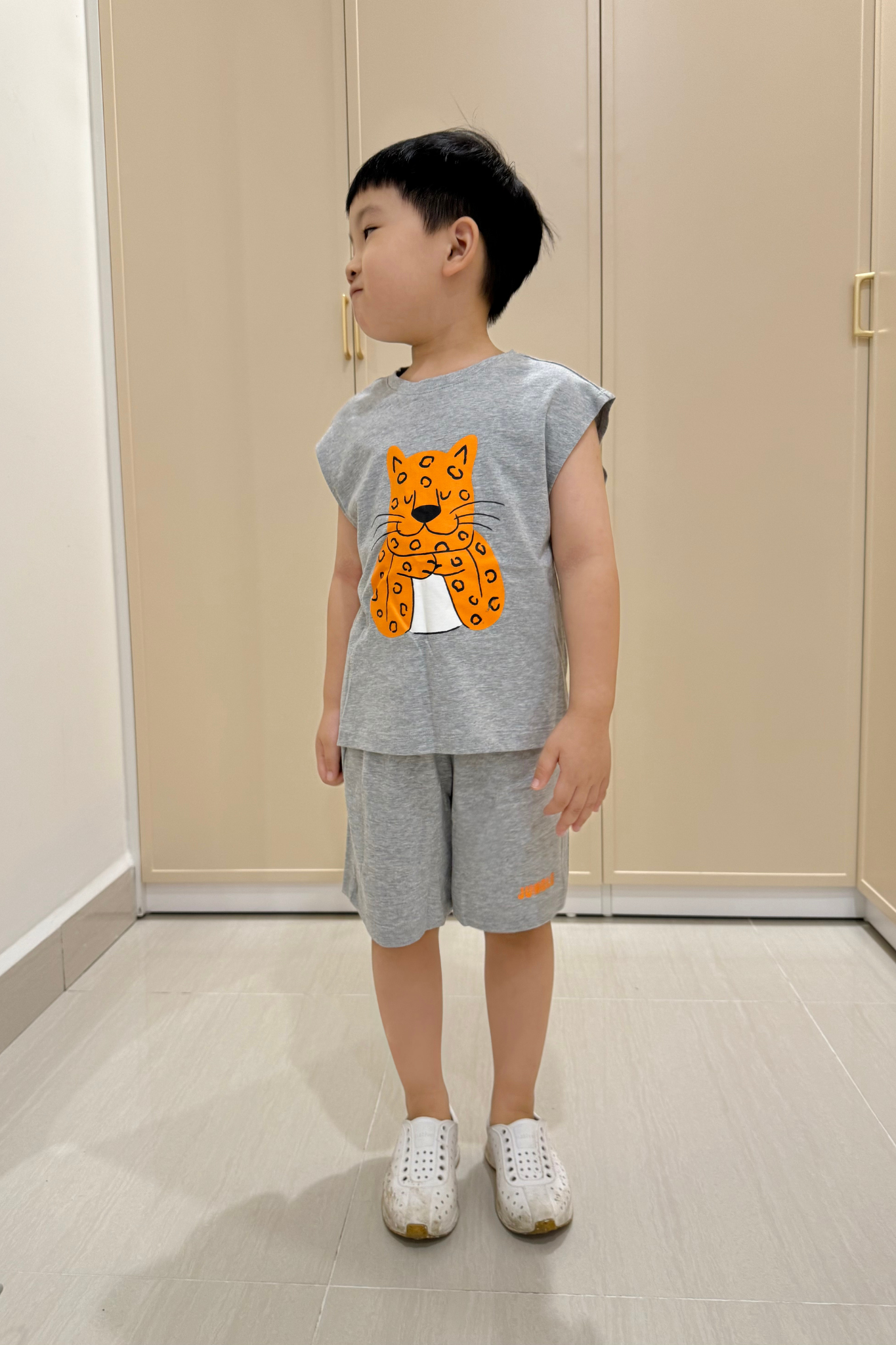  Bộ quần áo ở nhà bé trai in hình động vật dáng regular 