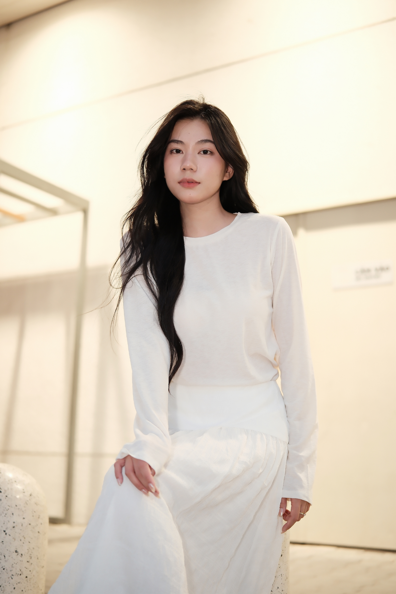  Áo dài tay nữ dáng ôm see-through 