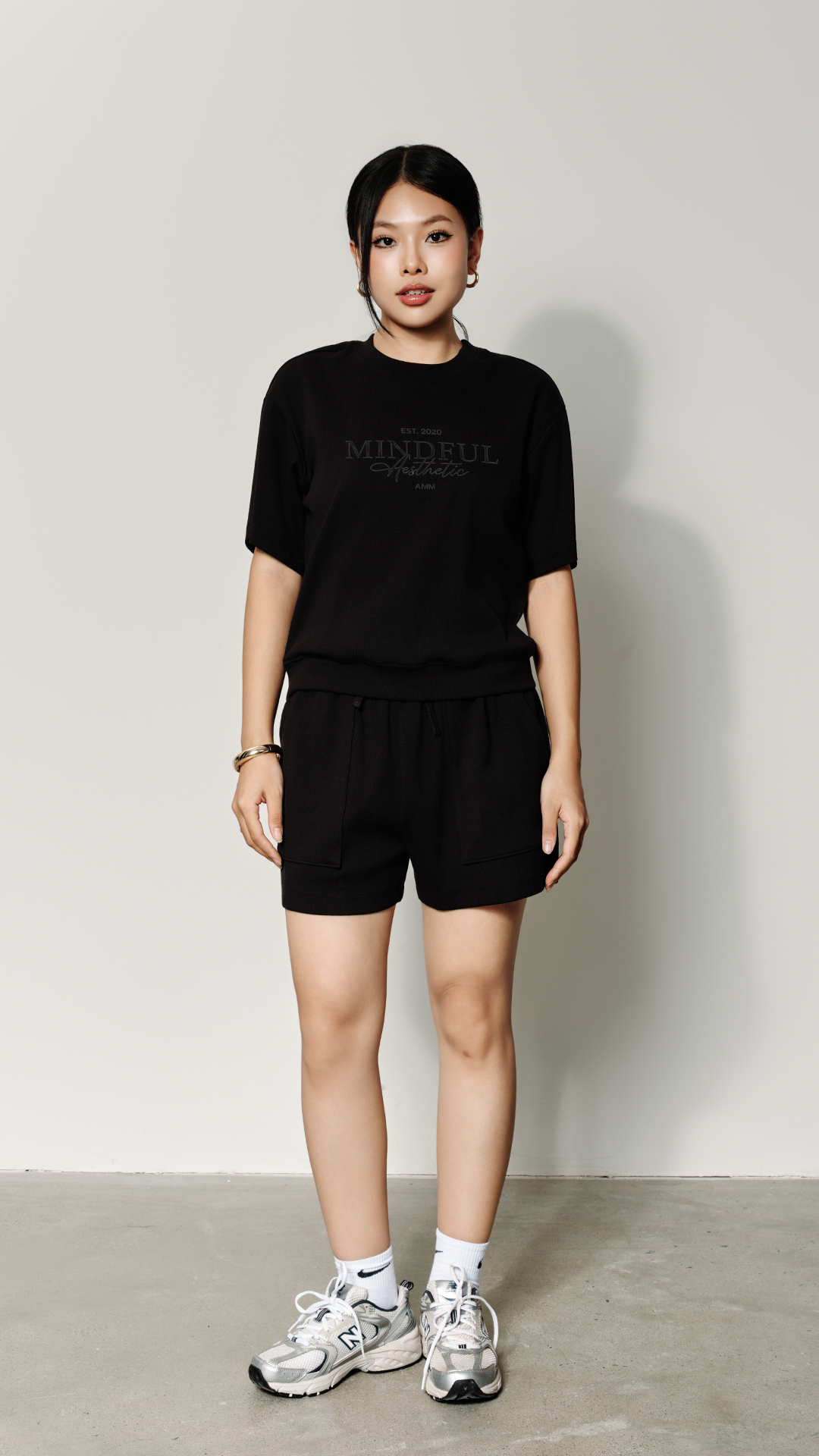  Set Bộ Nữ Dáng Ngắn Thêu Họa Tiết Vải Rib 