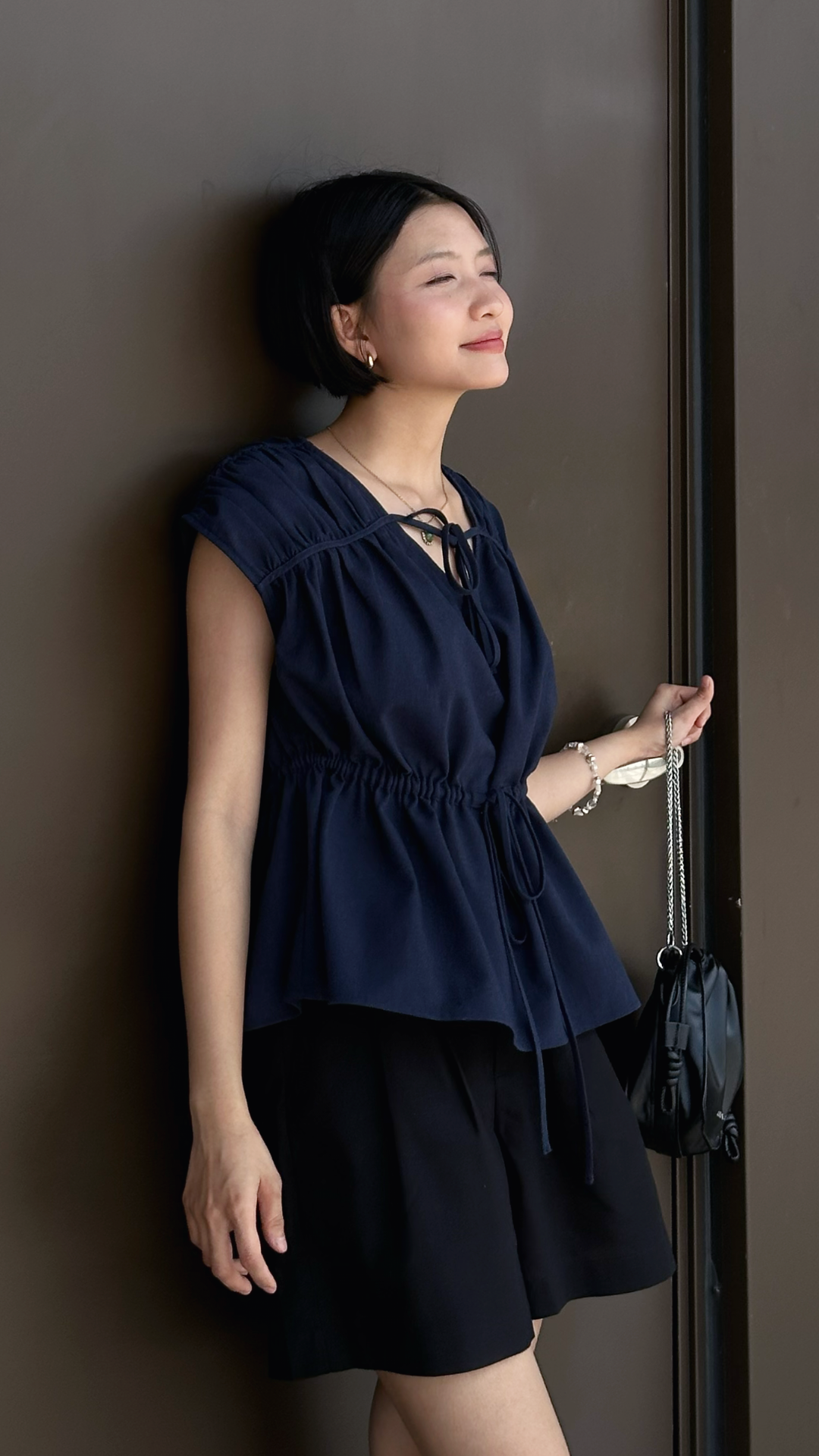  Áo Kiểu Nữ Vải Linen Có Họa Tiết Nơ Trang Trí 