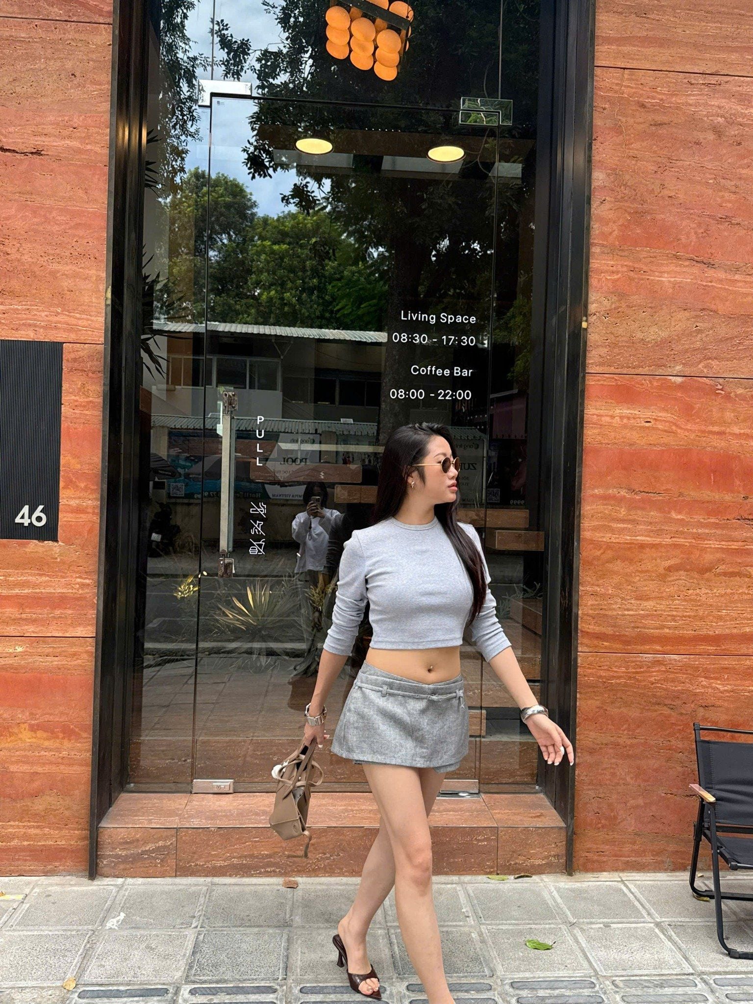  Áo dài tay nữ kiểu crop 