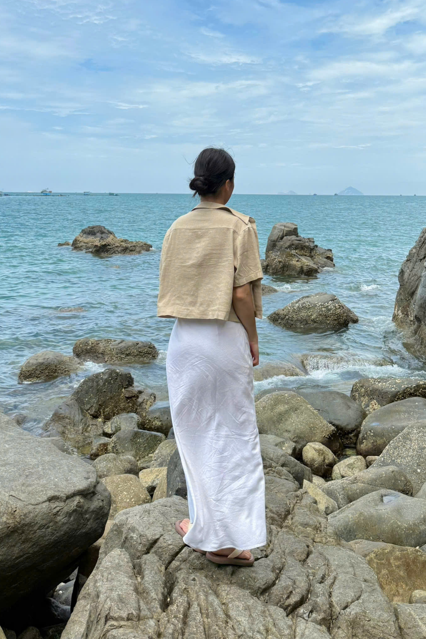  Áo sơ mi Nữ chất Linen dáng Crop Boxy 