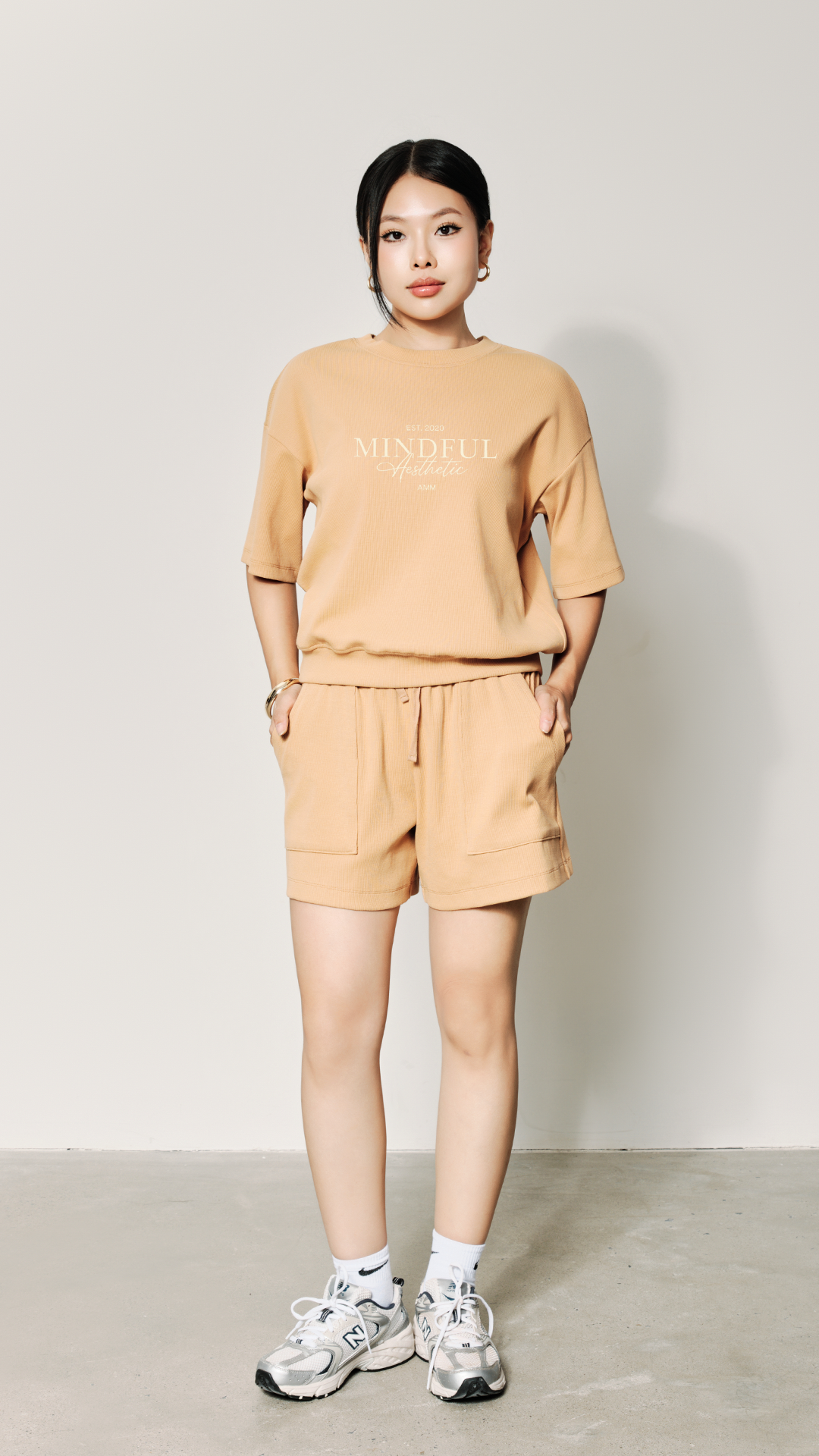  Set Bộ Nữ Dáng Ngắn Thêu Họa Tiết Vải Rib 