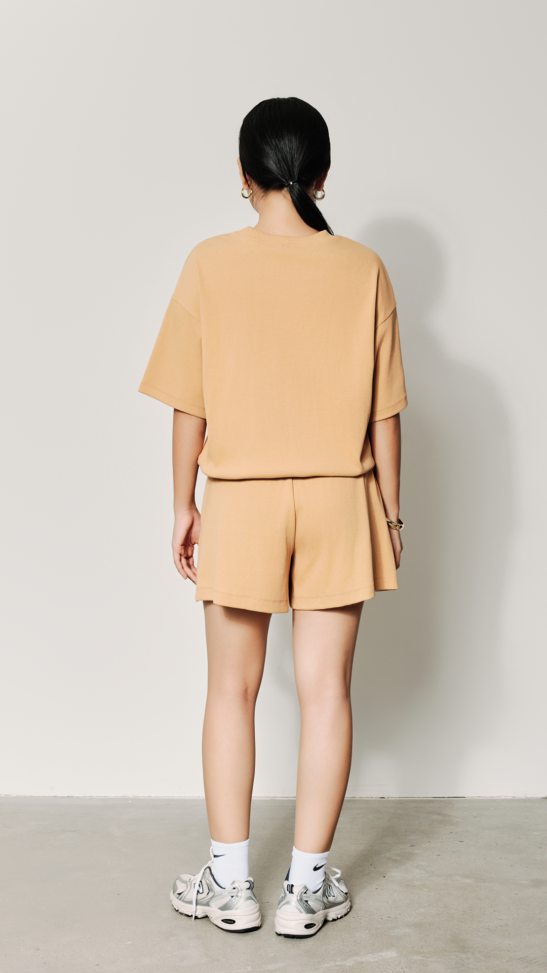  Set Bộ Nữ Dáng Ngắn Thêu Họa Tiết Vải Rib 