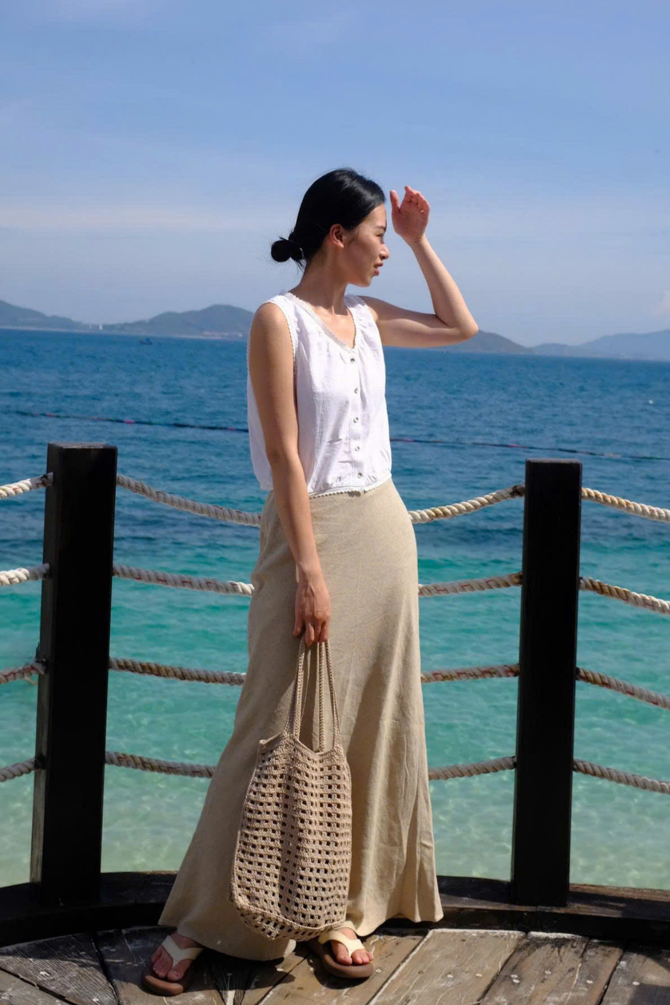  Áo kiểu Nữ không tay phối ren chất Linen dáng Crop 