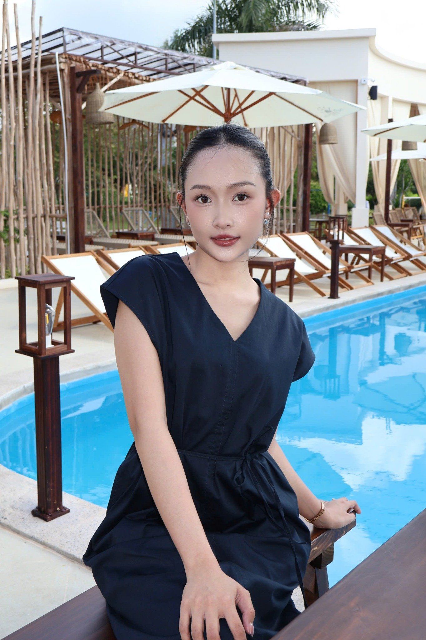  Đầm Nữ cổ V tay hến dáng Maxi chất Cotton thô 