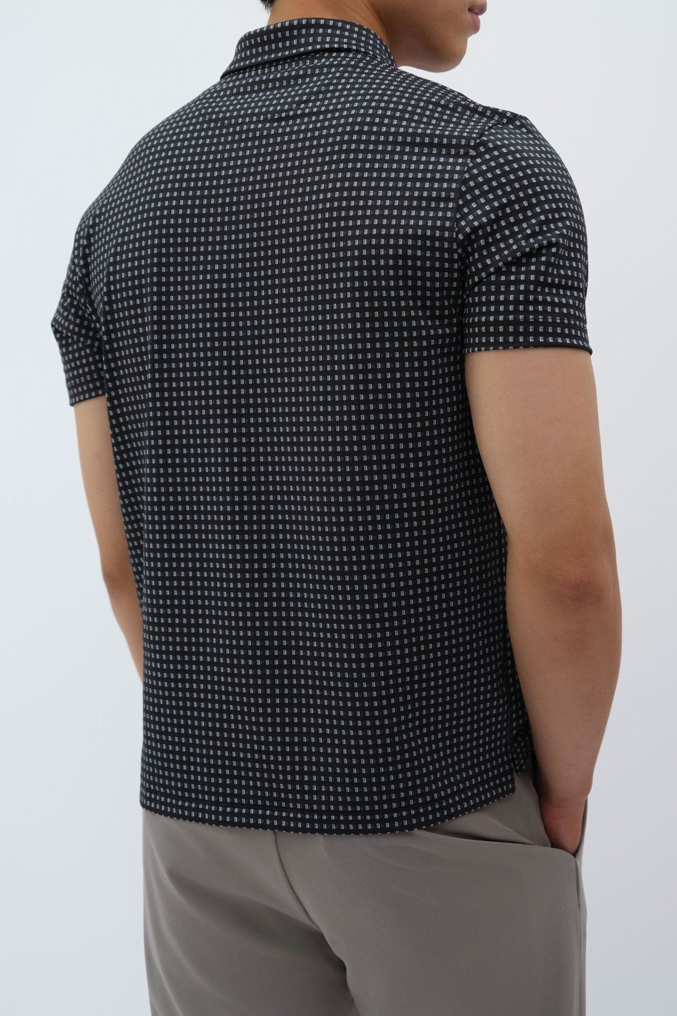  Áo Polo nam vải Jacquard kẻ ô dáng regular 