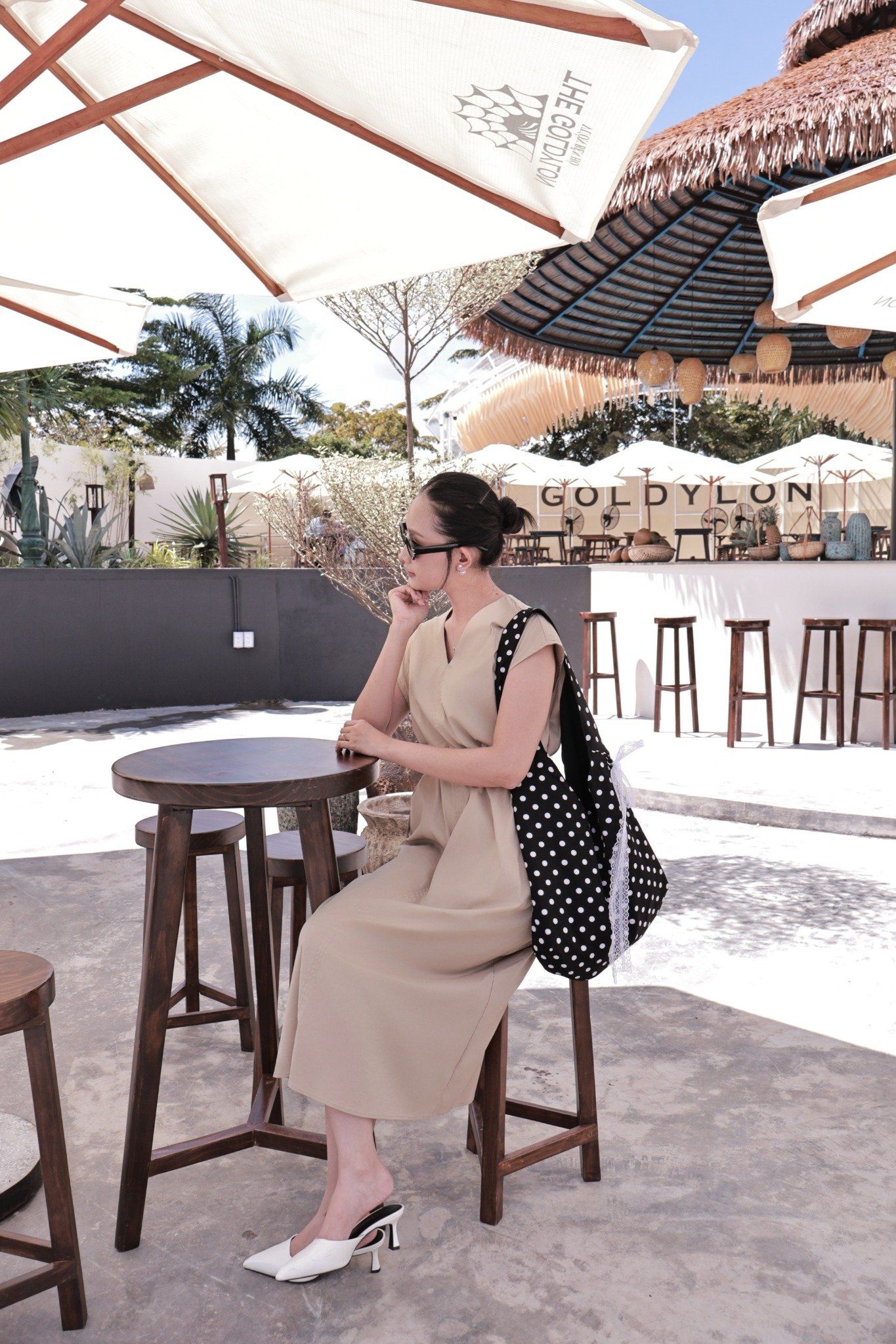  Đầm Nữ cổ V tay hến dáng Maxi chất Cotton thô 