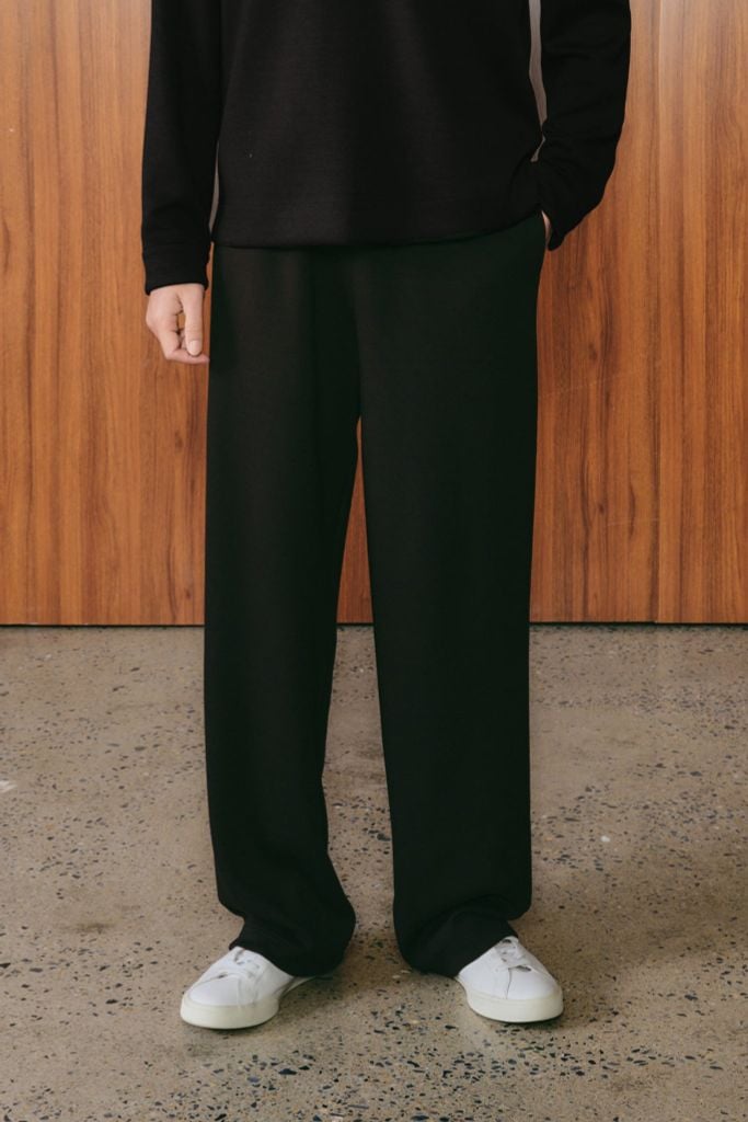  Quần dài Nam vải nỉ Scuba dáng Suông rộng 