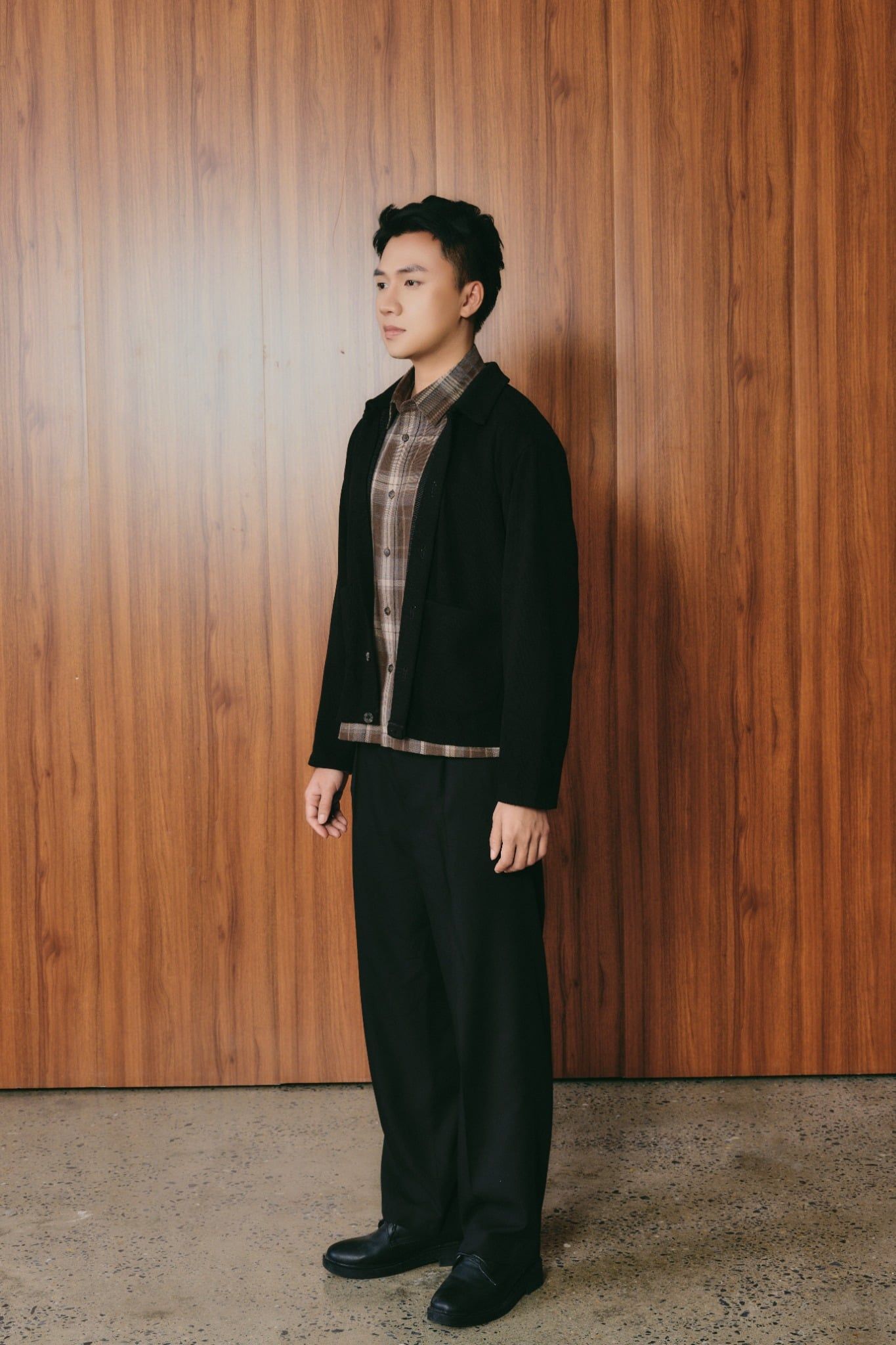  Quần dài Smart Nam vải Suiting dáng Regular 