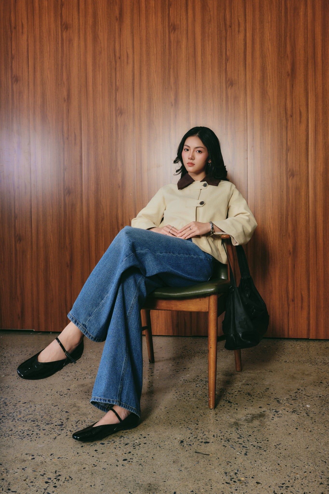  Áo Khoác Khaki Nữ Tay Loe Phối Cổ Nhung 