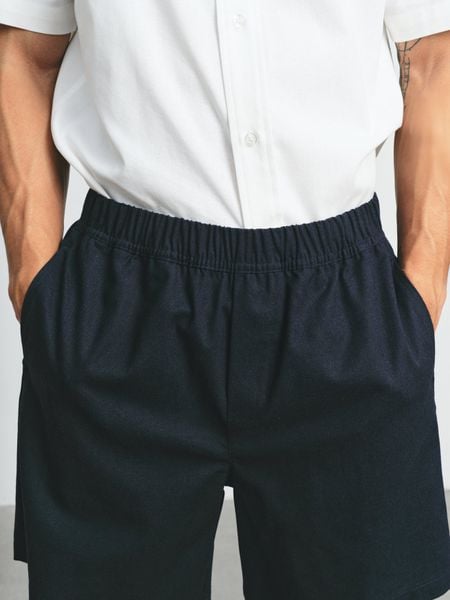  Quần Shorts Nam vải Linen dáng ngắn cạp chun 