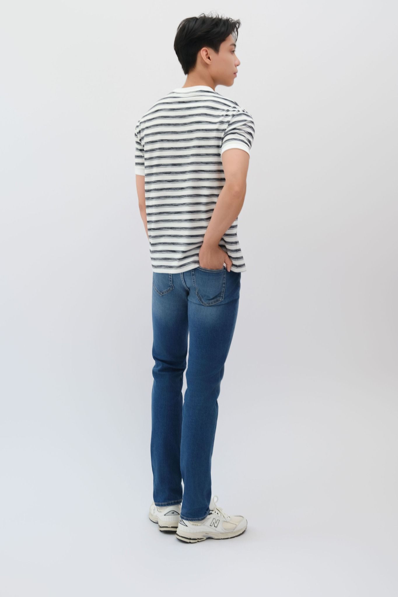  Quần jeans nam dáng slim 