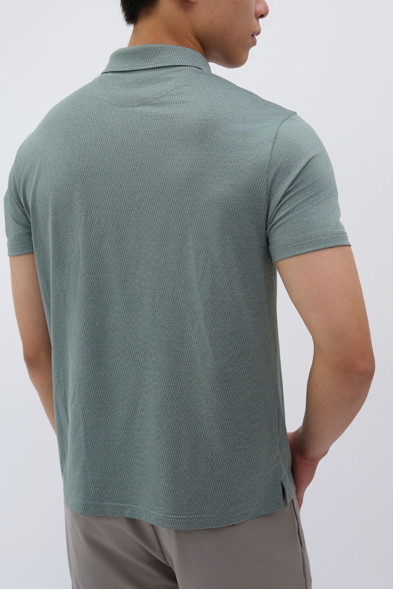  Áo Polo nam vải Jacquard dáng regular 