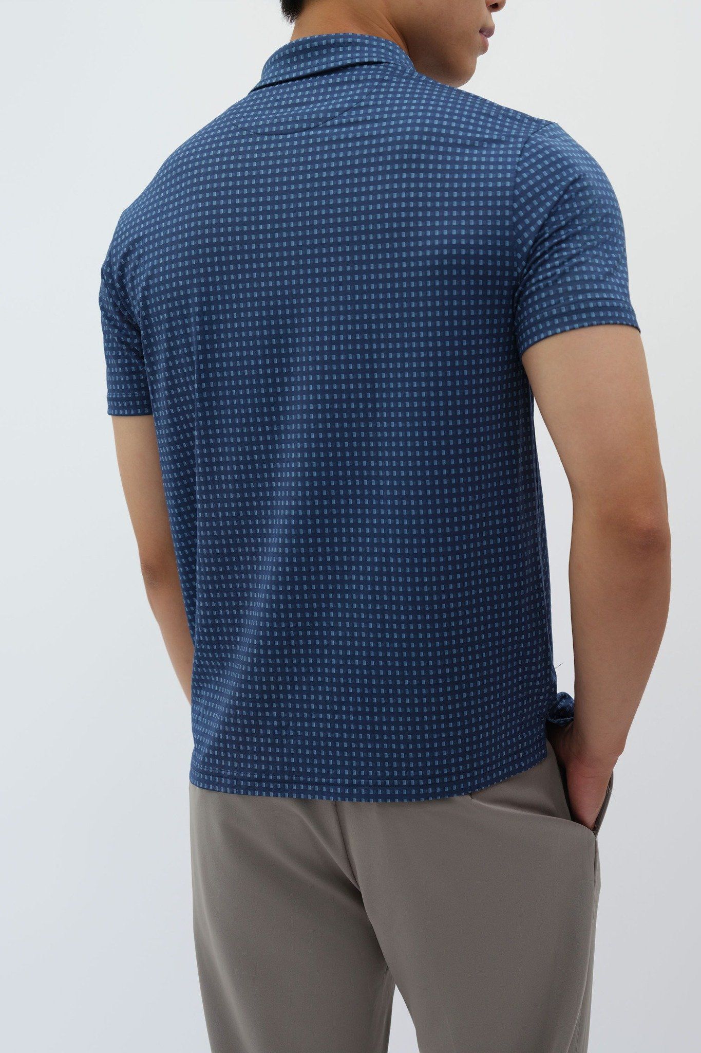  Áo Polo nam vải Jacquard kẻ ô dáng regular 