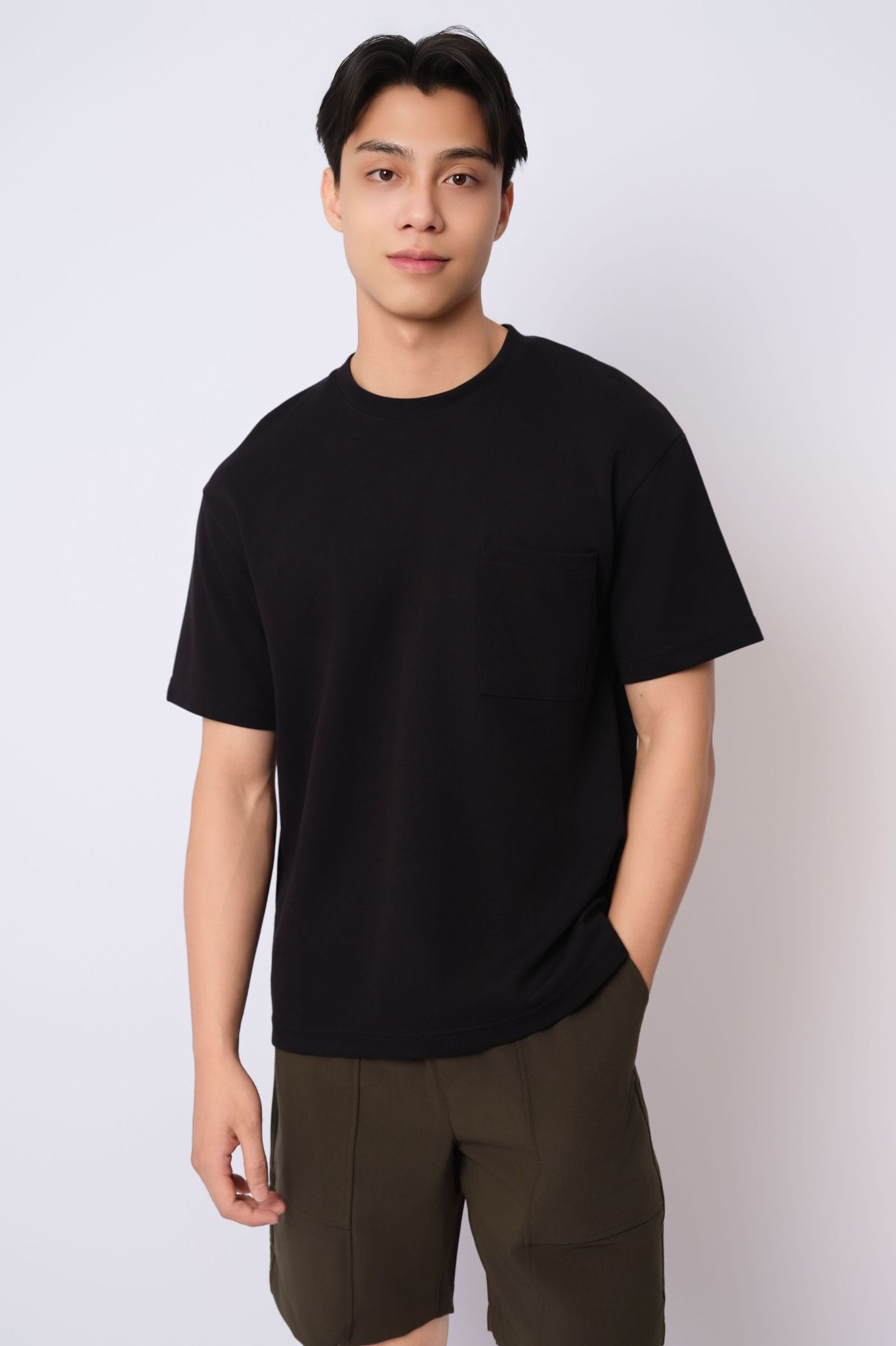  Áo ngắn tay cổ tròn nam 