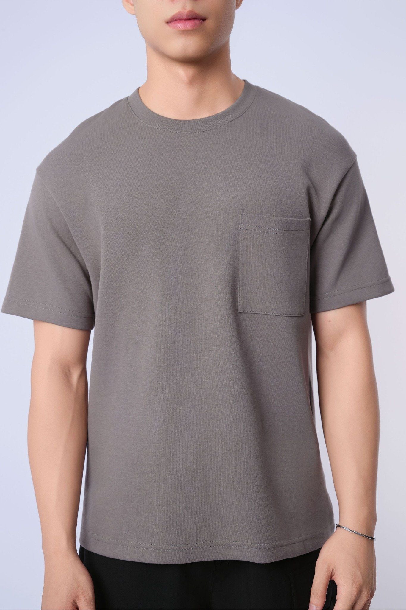  Áo ngắn tay cổ tròn nam 