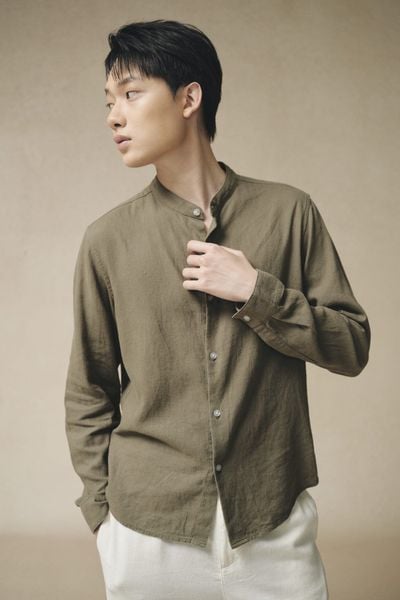  Áo sơ mi Nam Chất Linen dáng xuông cổ tàu 