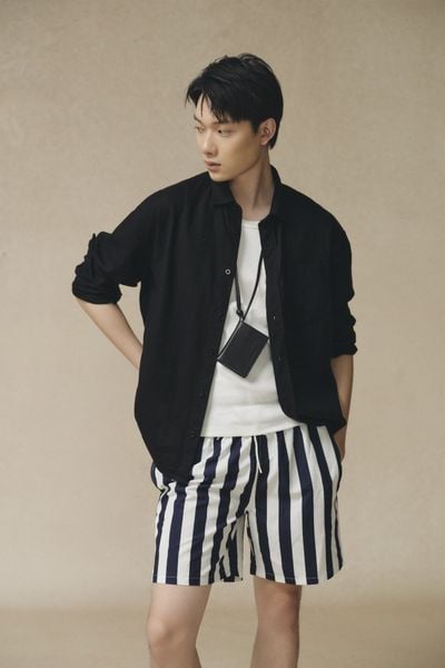  Áo sơ mi Nam Chất Linen dáng xuông cổ đức 