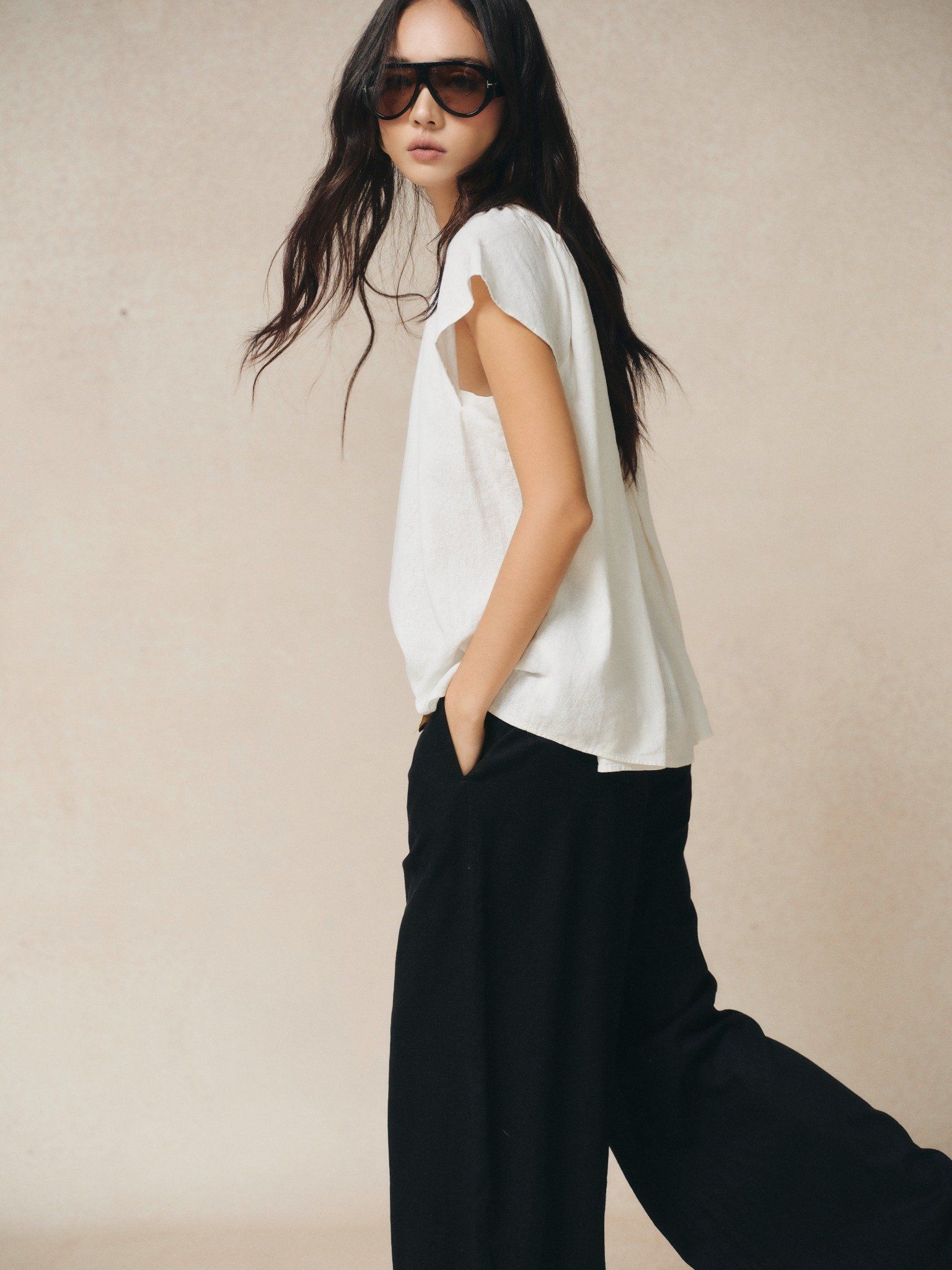  Áo kiểu Nữ Linen tay hến dáng xuông cách điệu lưng 