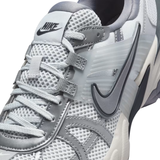  Nike V2K Run Pure Platinum Wolf Grey 