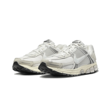  Nike Zoom Vomero 5 Platinum Tint Photon Dust 