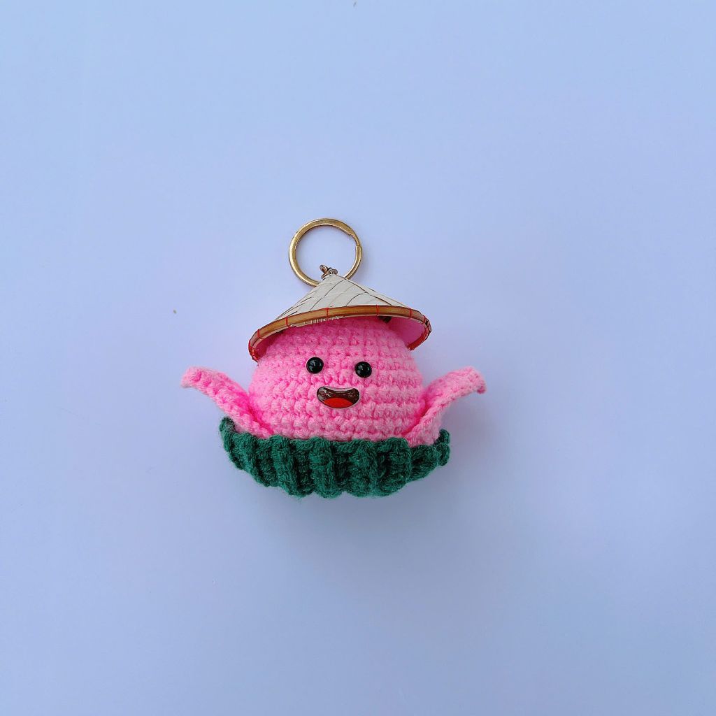 Móc Khóa Bé Sen Đội Nón Lá Size 8cm