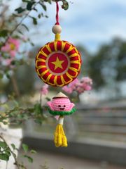 Macrame Vòng Tròn Cờ 10cm Có Tua Rua + Bé Sen
