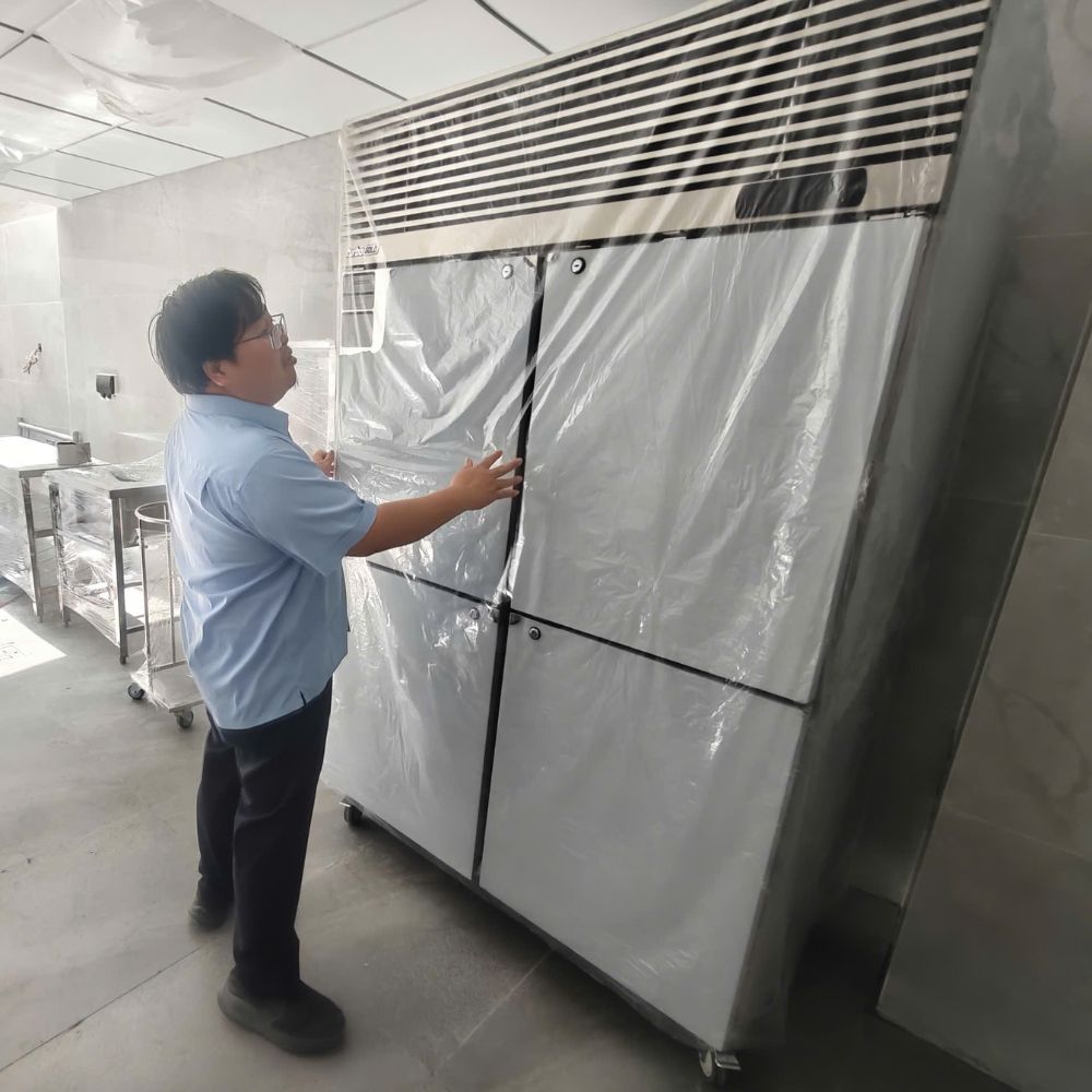 Tủ đông 4 cánh đứng TurboGold TG-4DF