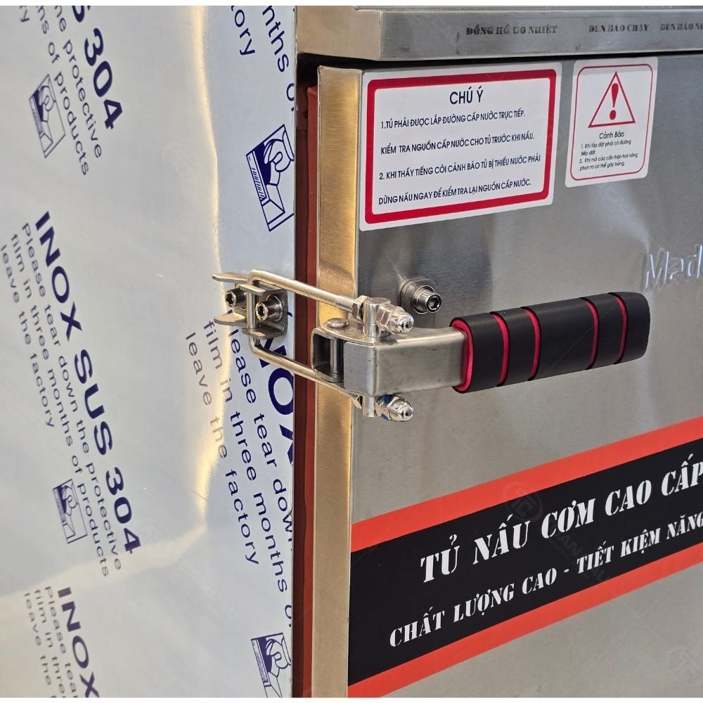 Tủ hấp cơm 8 khay dùng điện