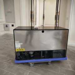 Tủ mát quầy bar Berjaya BJY-3DBC320BS-B