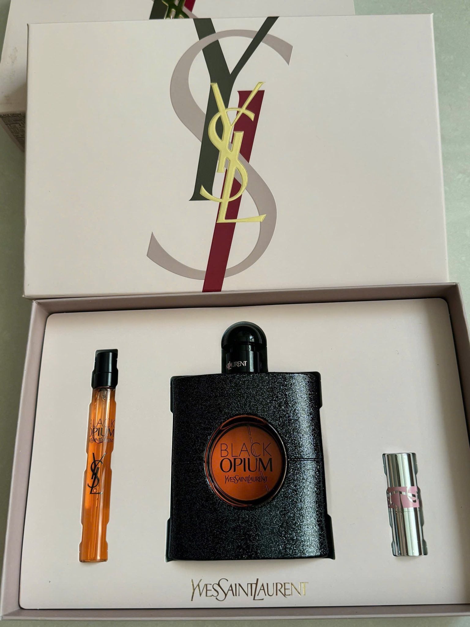  Set Nước Hoa Nữ Yves Saint Laurent YSL Black Opium EDP Set 3 Món (90ml + Mini 10ml + Son) 