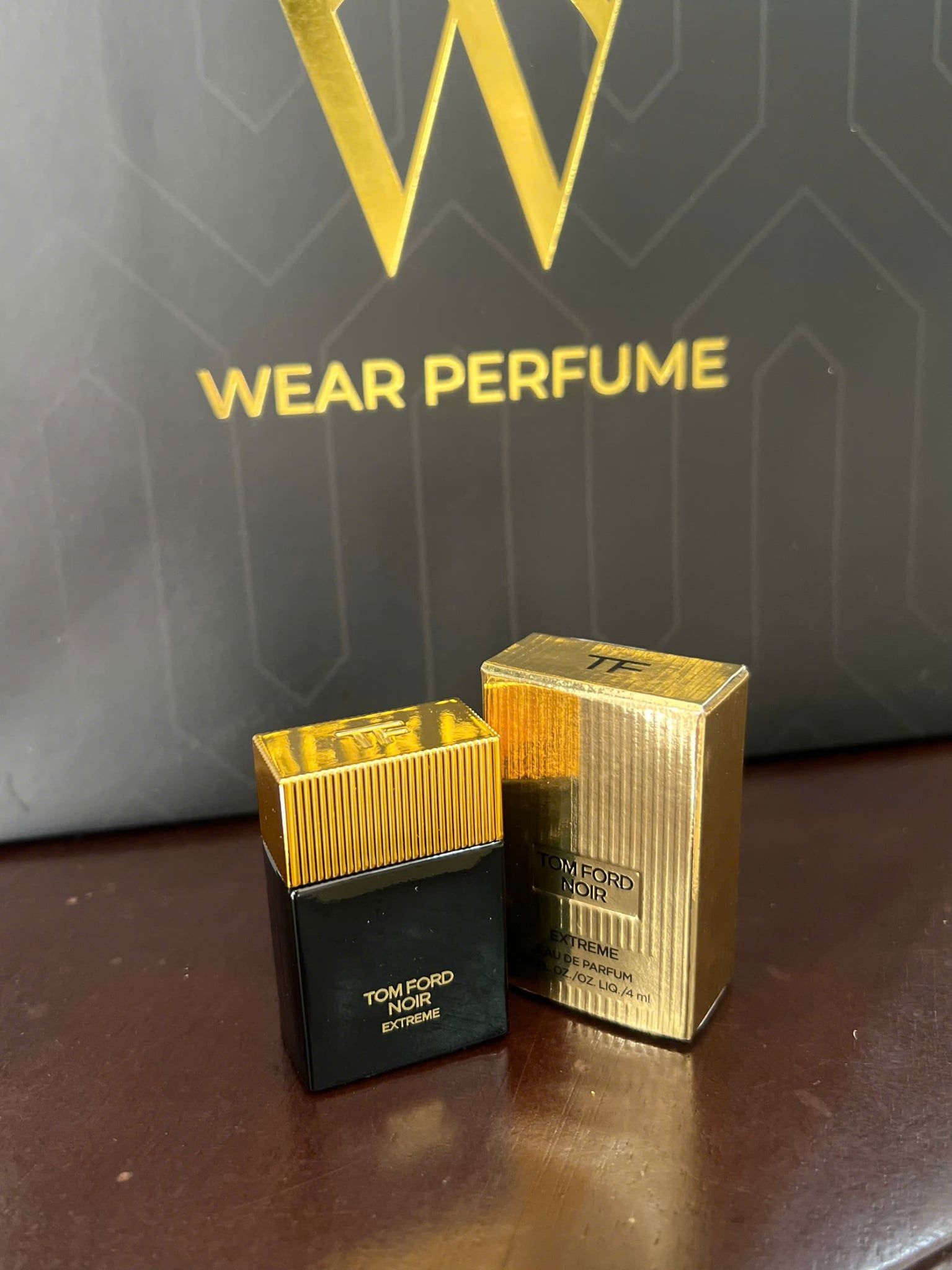  Tom Ford Noir Extreme EDP Mini 4ml 