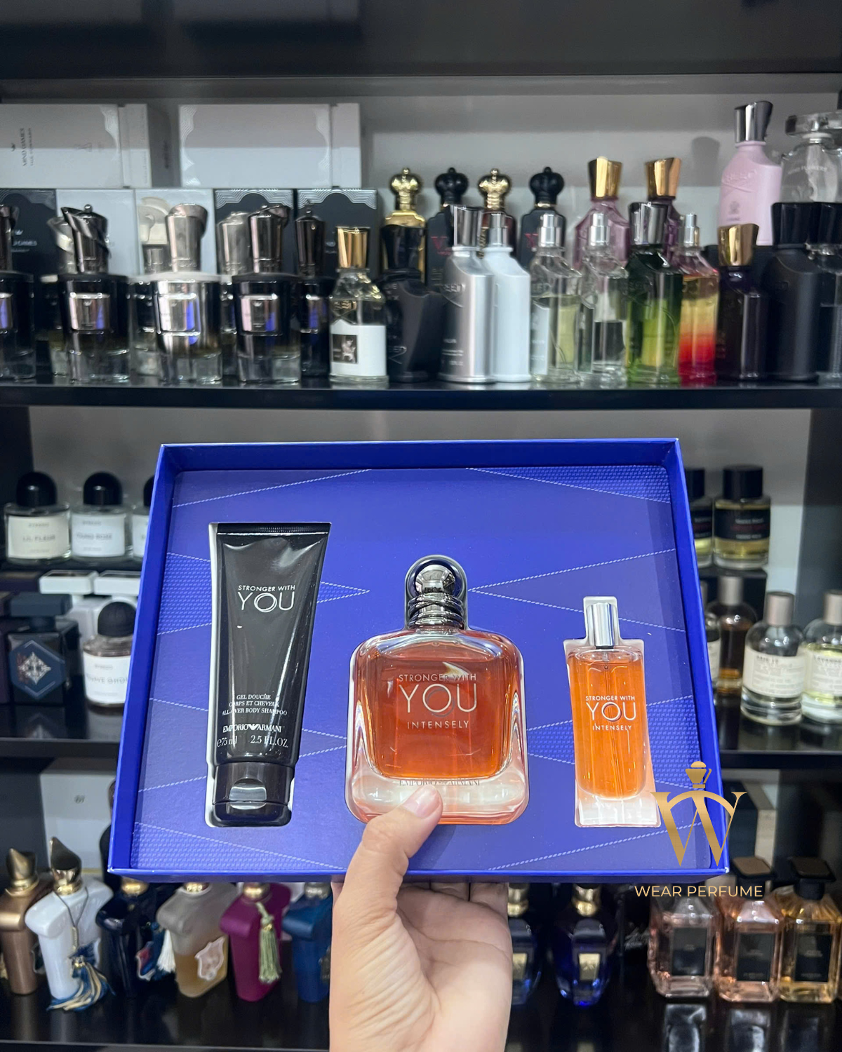  Giftset Nước Hoa Nam Giorgio Armani Stronger With You Intensely 3 Món (EDP 100ml + Mini 15ml + Sữa Tắm 75ml) 