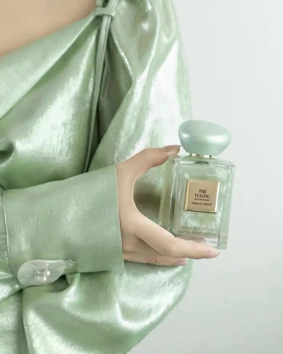  Giorgio Armani Prive The Yulong Soie De Nacre EDT 