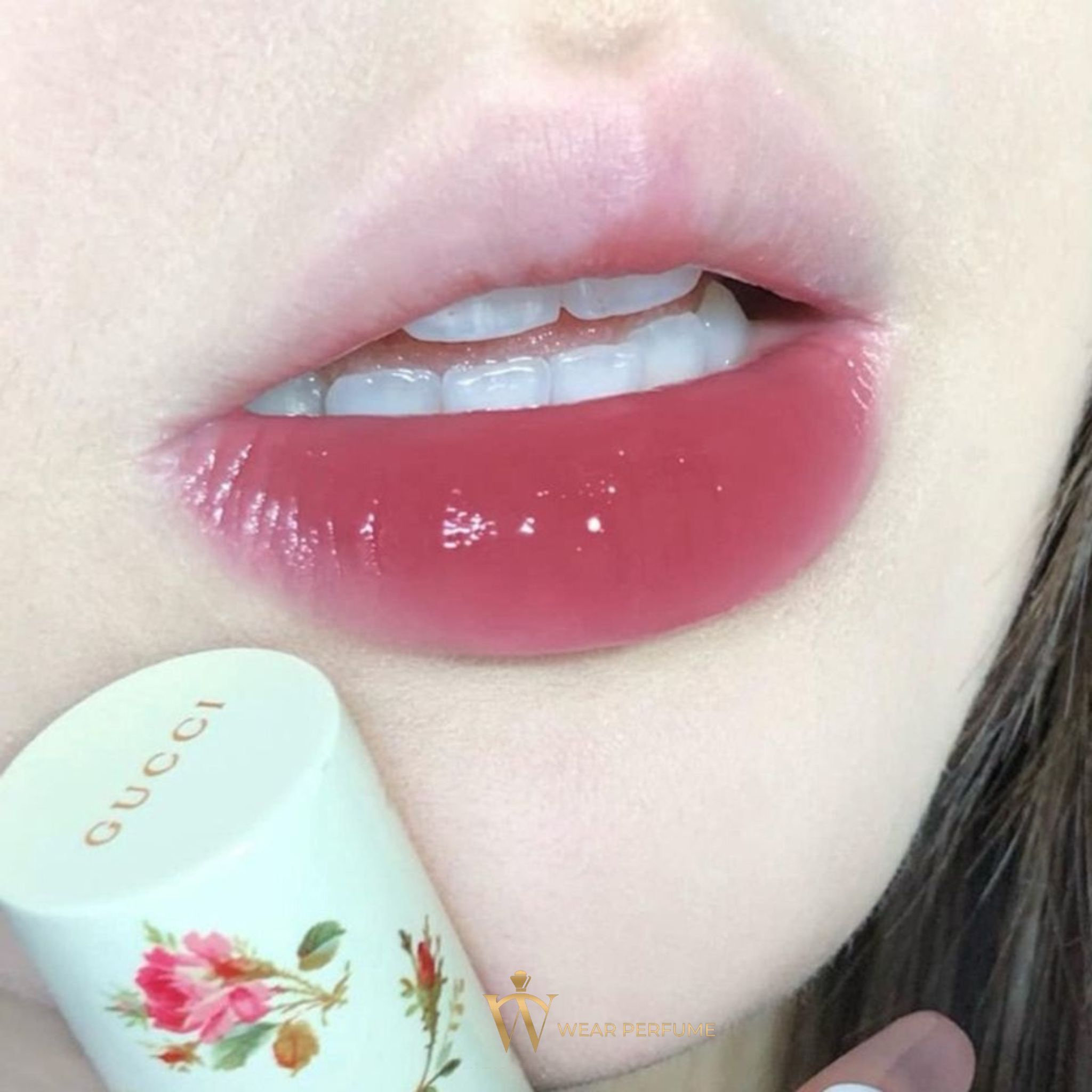  Son Gucci Rouge À Lèvres Voile Lipstick 213 Love Is Better - Màu Hồng Nâu 