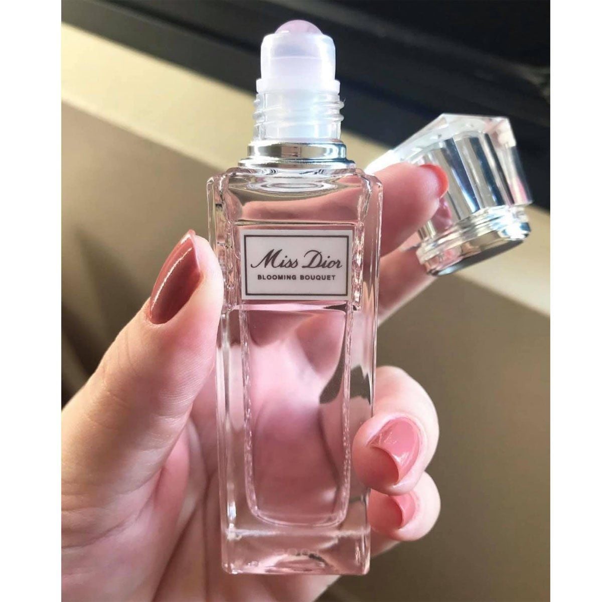  Nước Hoa Nữ Dior Miss Dior Blooming Bouquet Roller Pearl EDT 20ml Dạng Lăn 