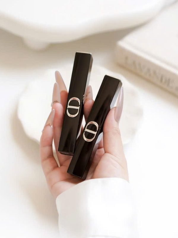  Son Dior Rouge Dior On Stage 168 Copper Attraction Shine – Màu Cam Đất 