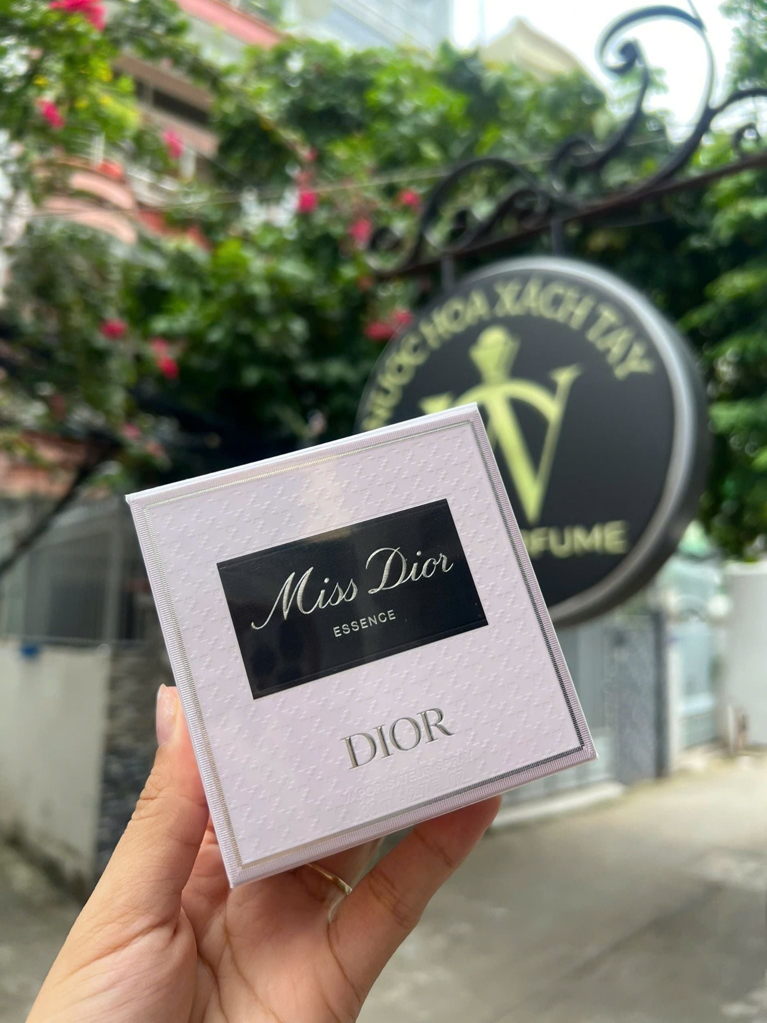  Christian Dior Miss Dior Essence EDP (2025) 