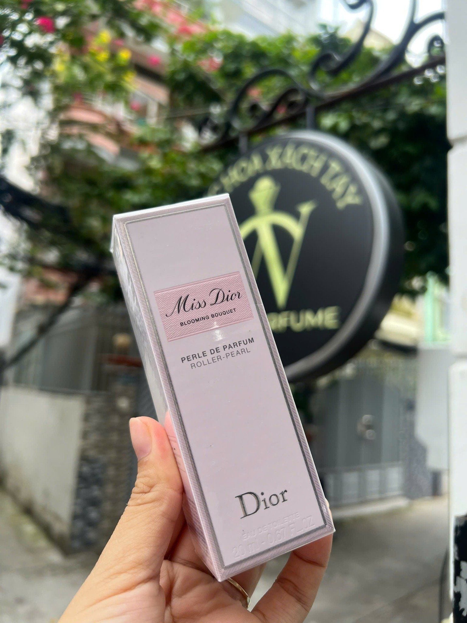  Nước Hoa Nữ Dior Miss Dior Blooming Bouquet Roller Pearl EDT 20ml Dạng Lăn 