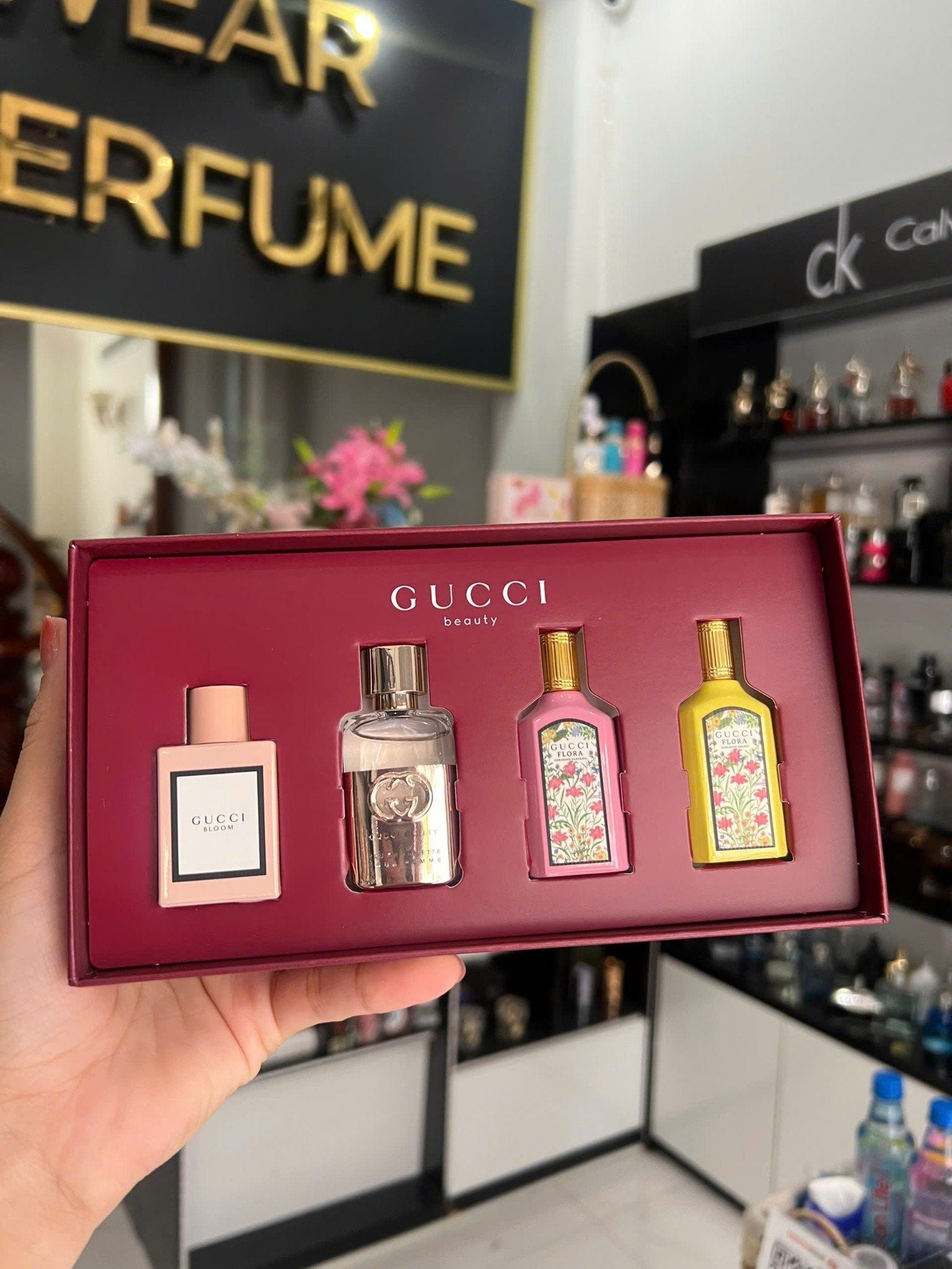  Set Nước Hoa Nữ Gucci Mini Discovery Kit (4 x 5ml) 
