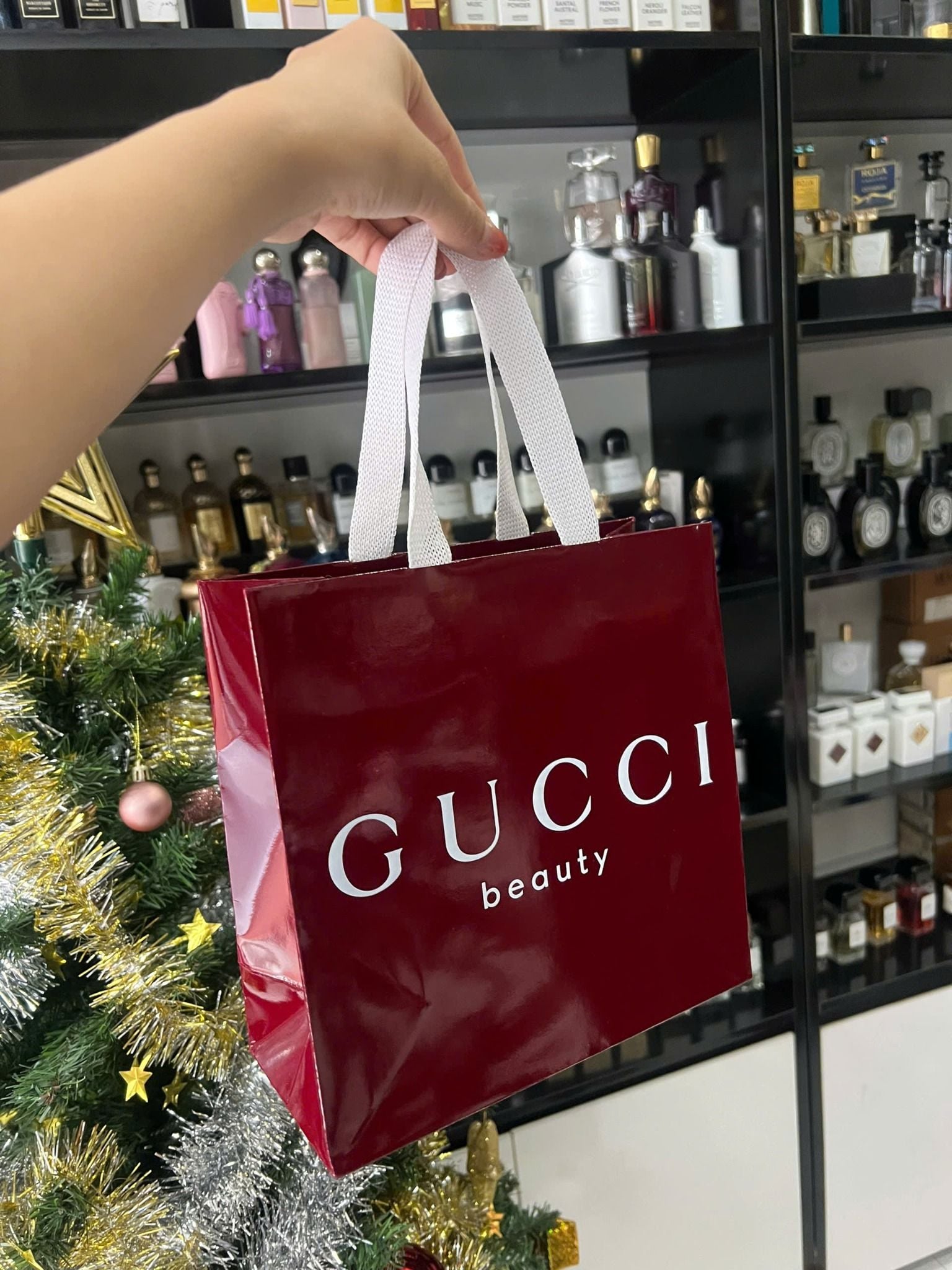  TÚI GIẤY HÃNG GUCCI ĐỎ ( Túi Lớn) 